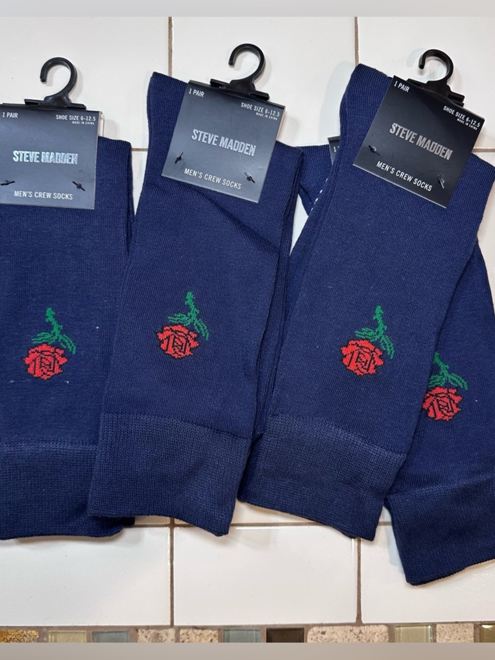 Steve Madden Navy Crew Socks with Red Rose Embroidery - 6 pairs